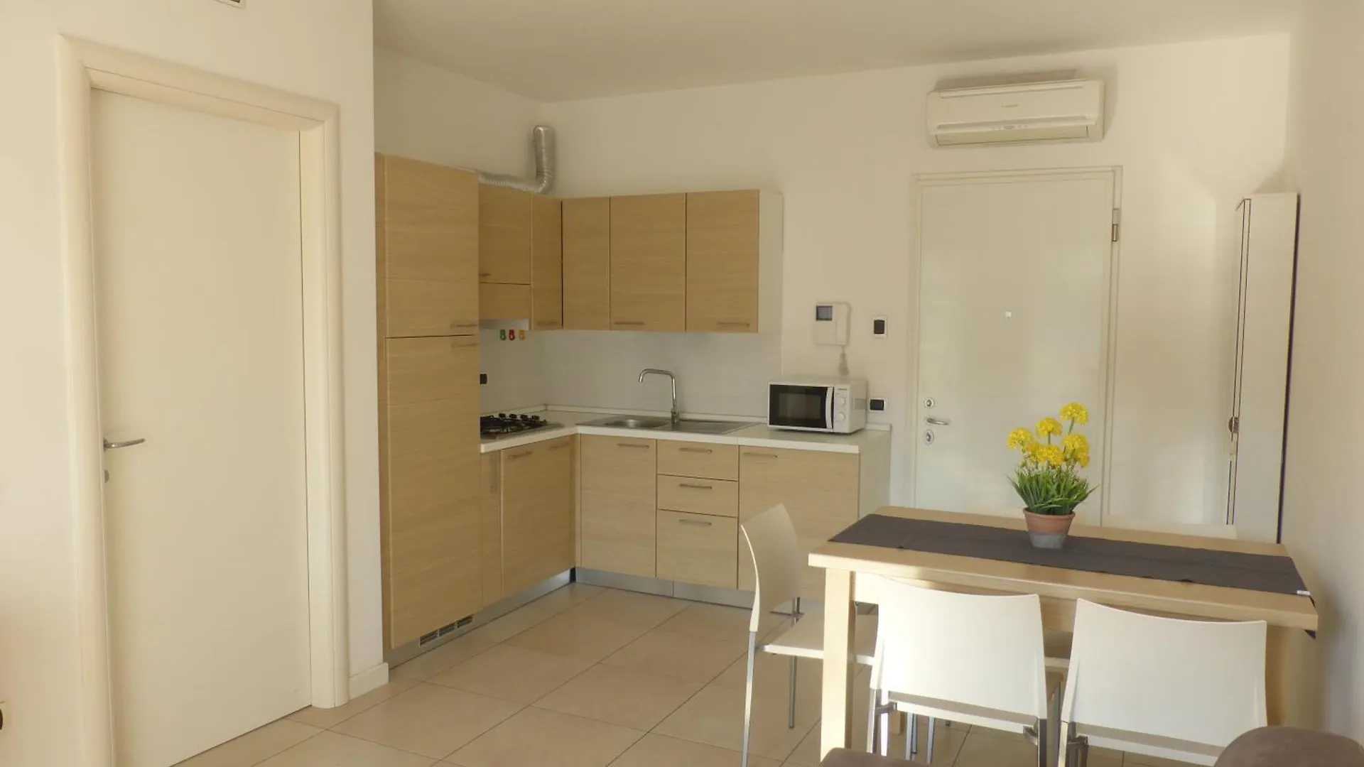 Residence Laguna Park Piazza Brescia Τζεσόλο Λίντο 0*,